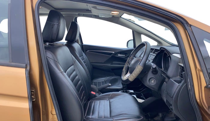 2017 Honda WR-V 1.2L I-VTEC VX MT, Petrol, Manual, 92,500 km, Right Side Front Door Cabin