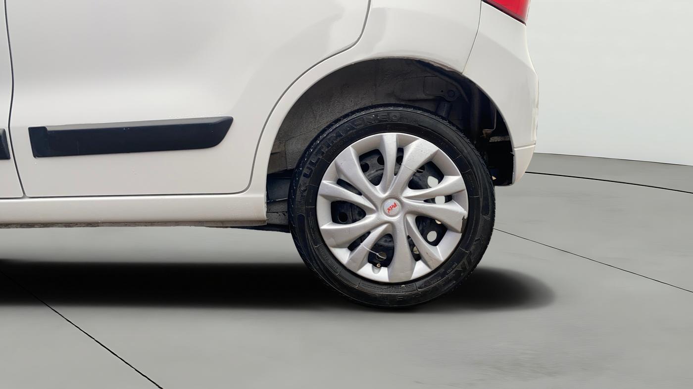 2014 Maruti Wagon R 1.0 VXI, Petrol, Manual, 59,704 km, Left Rear Wheel