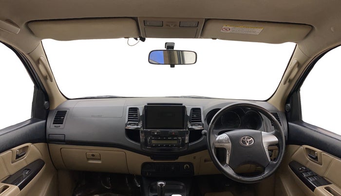 2014 Toyota Fortuner 3.0 4X2 AT, Diesel, Automatic, 82,343 km, Dashboard