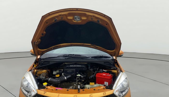 2016 Tata Tiago XZ PETROL, Petrol, Manual, 46,563 km, Open Bonet