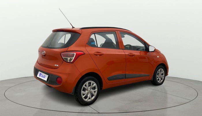 2019 Hyundai Grand i10 MAGNA AT 1.2 KAPPA VTVT, Petrol, Automatic, 38,753 km, Right Back Diagonal