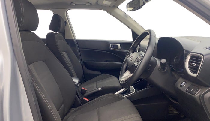2020 Hyundai VENUE SX PLUS 1.0 TURBO DCT, Petrol, Automatic, 41,193 km, Right Side Front Door Cabin