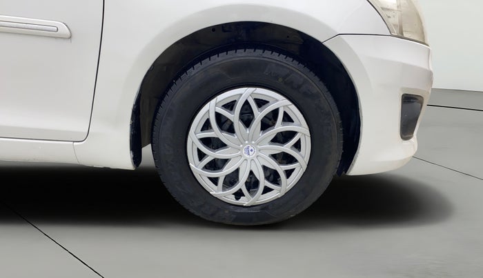 2014 Maruti Swift Dzire VXI, Petrol, Manual, 55,655 km, Right Front Wheel