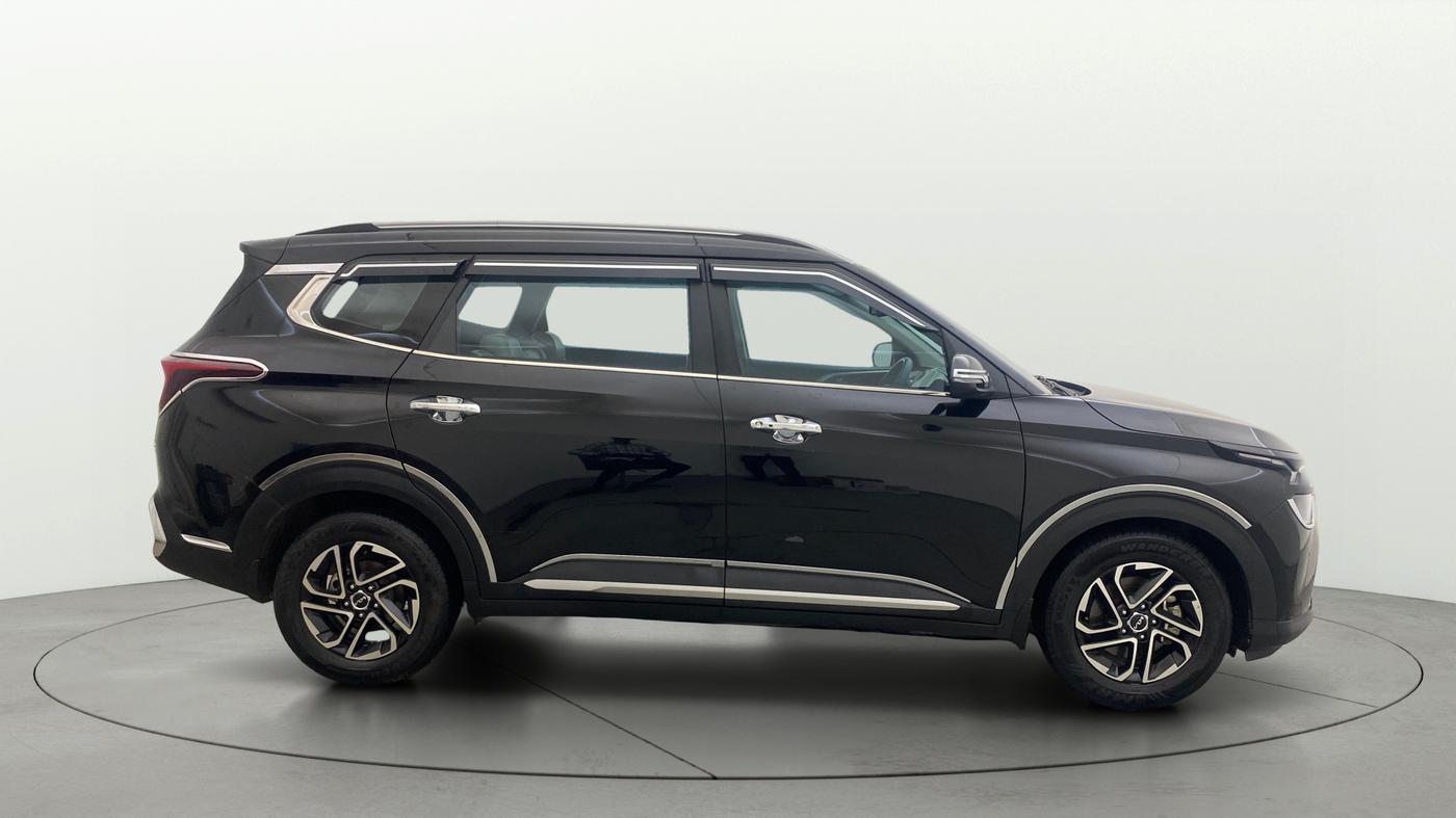 2023 KIA CARENS LUXURY PLUS 1.5 PETROL DCT 7 STR, Petrol, Automatic, 45,410 km, Right Side View