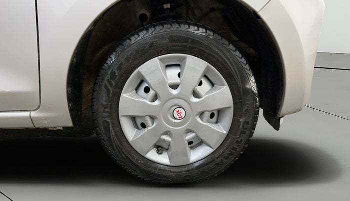 2022 Maruti Alto K10 LXI, Petrol, Manual, 35,395 km, Right Front Wheel