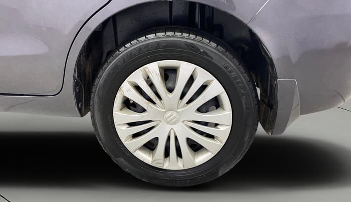 2014 Maruti Ertiga VXI, Petrol, Manual, 90,383 km, Left Rear Wheel