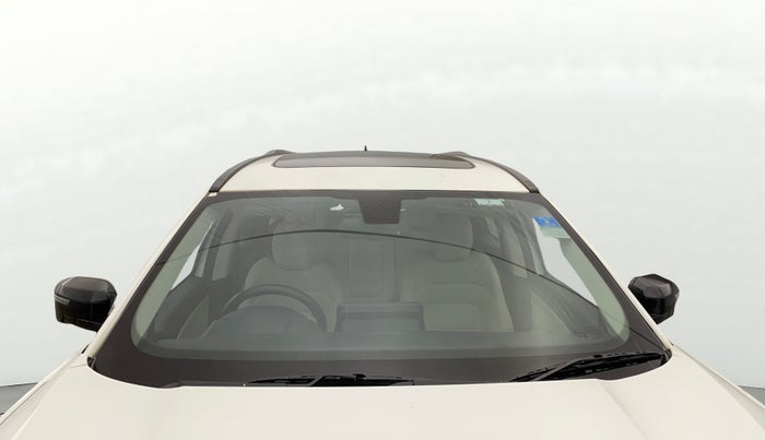 2023 Tata Safari XZ PLUS, Diesel, Manual, 46,577 km, Front Windshield