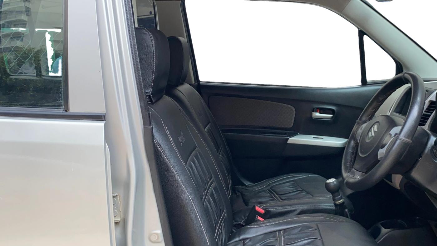 2013 Maruti Wagon R 1.0 LXI, Petrol, Manual, 60,603 km, Right Side Front Door Cabin