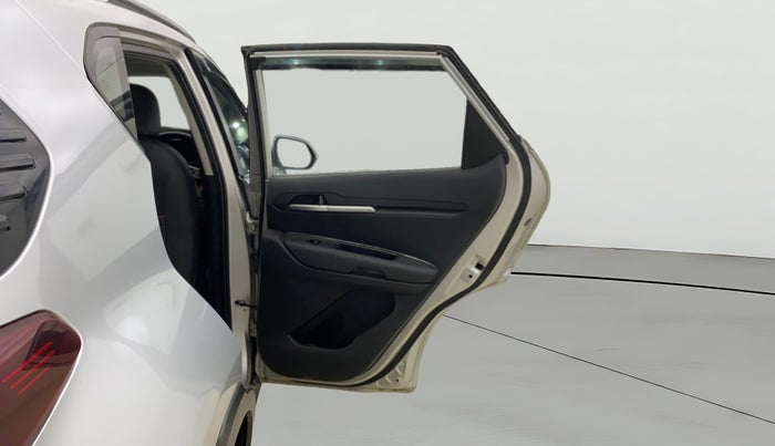 2022 KIA SONET HTK PLUS 1.0 IMT, Petrol, Manual, 75,237 km, RHS Rear Door