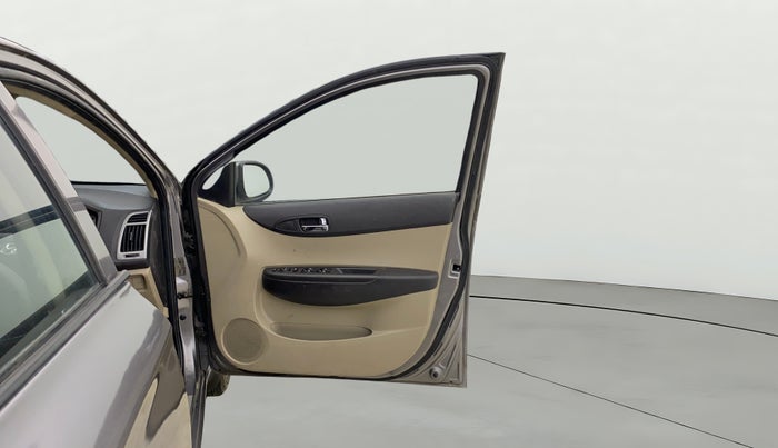 2012 Hyundai i20 MAGNA (O) 1.2, Petrol, Manual, 44,572 km, RHS Front Door