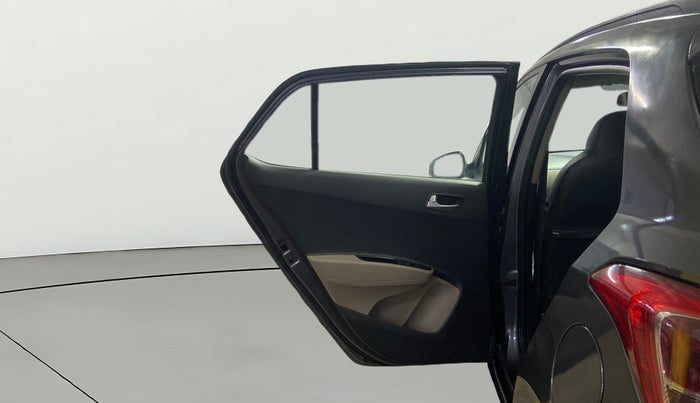 2016 Hyundai Grand i10 SPORTZ 1.1 CRDI, Diesel, Manual, 86,720 km, LHS Rear Door