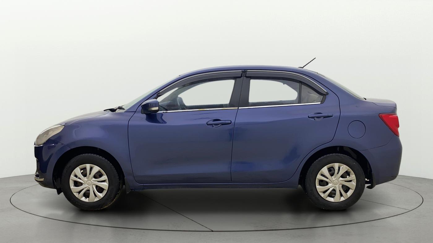2017 Maruti Dzire VXI, CNG, Manual, 1,33,655 km, Left Side