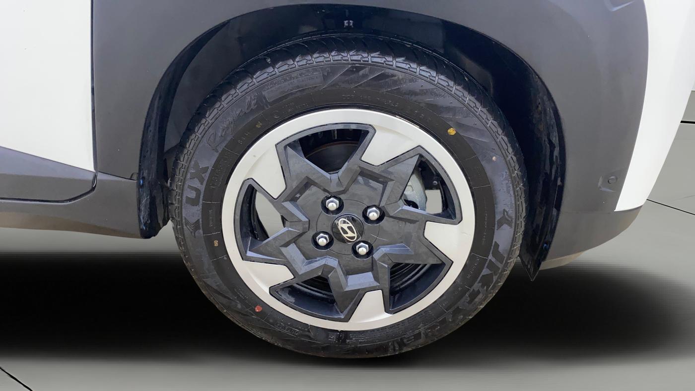 2025 Hyundai EXTER SX 1.2 MT Hy-CNG Duo , CNG, Manual, 1,519 km, Right Front Wheel