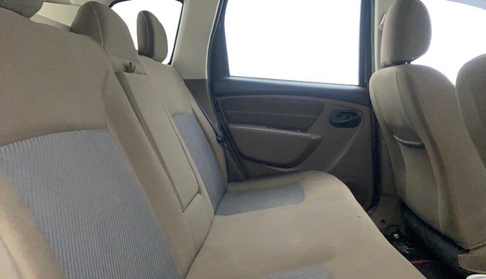 2019 Renault Duster 110 PS RXS 4X2 AMT DIESEL, Diesel, Automatic, 67,120 km, Right Side Rear Door Cabin