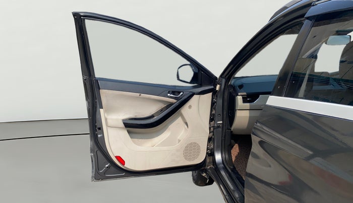 2021 Tata NEXON XZ PLUS (O) PETROL, Petrol, Manual, 87,615 km, LHS Front Door