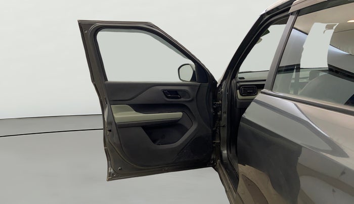 2024 Tata PUNCH ADVENTURE MT CNG , CNG, Manual, 33,793 km, LHS Front Door