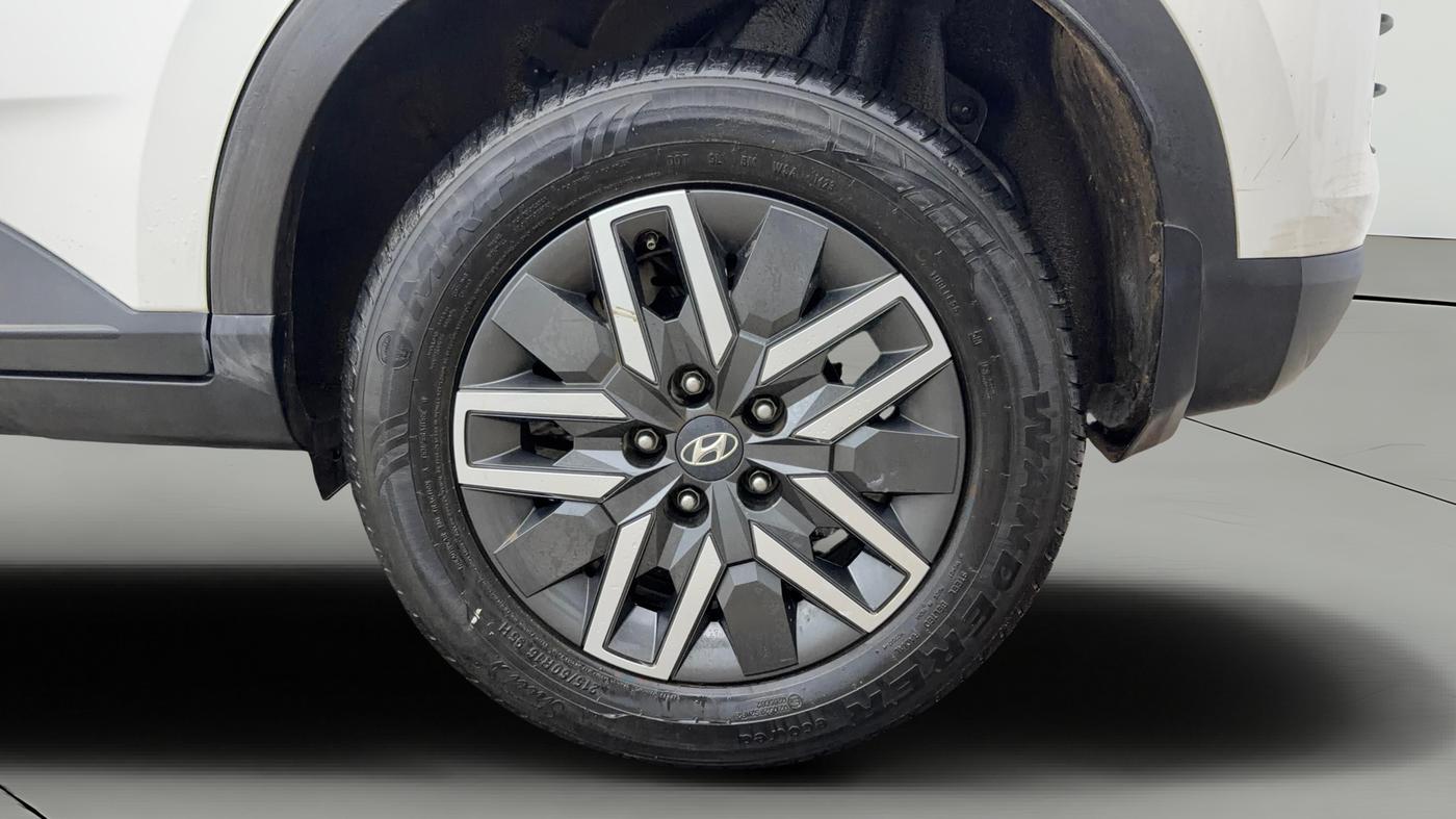 2023 Hyundai VENUE S (O) 1.0 Turbo Petrol DCT, Petrol, Automatic, 18,569 km, Left Rear Wheel