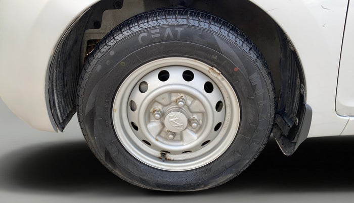 2014 Hyundai Eon ERA +, Petrol, Manual, 5,840 km, Left Front Wheel