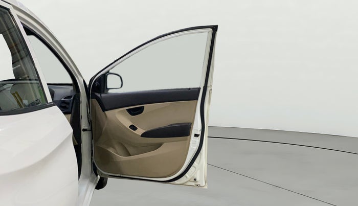 2013 Hyundai Eon MAGNA +, Petrol, Manual, 73,242 km, RHS Front Door