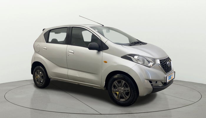 2017 Datsun Redi Go GOLD LIMITED EDITION, Petrol, Manual, 1,00,069 km, Right Front Diagonal