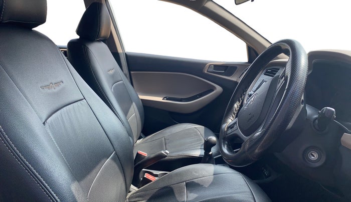 2017 Hyundai Elite i20 ASTA 1.2, Petrol, Manual, 54,347 km, Right Side Front Door Cabin