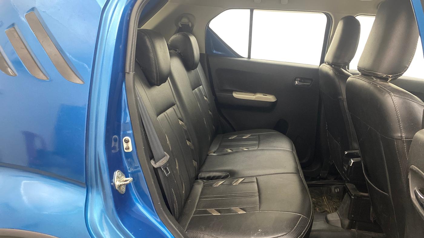 2017 Maruti IGNIS ALPHA 1.2, Petrol, Manual, 1,40,410 km, Right Side Rear Door Cabin