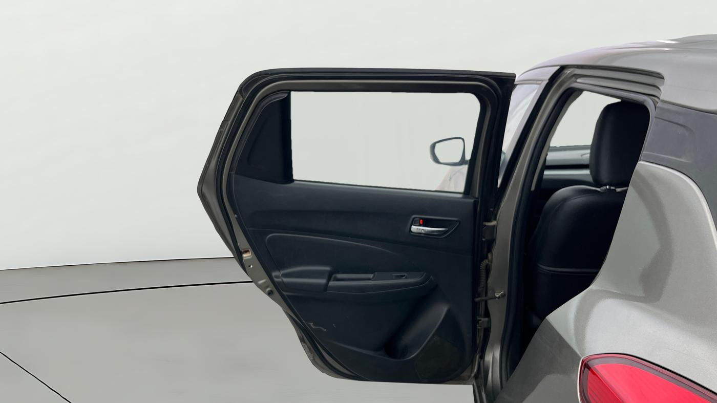 2018 Maruti Swift ZDI AMT, Diesel, Automatic, 1,48,713 km, LHS Rear Door