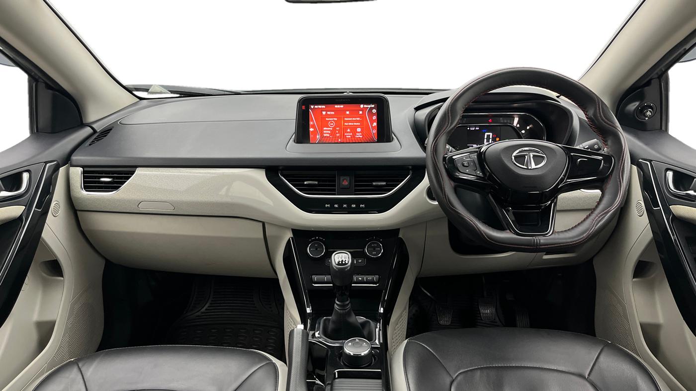 2022 Tata NEXON XZ PLUS PETROL, Petrol, Manual, 26,541 km, Dashboard