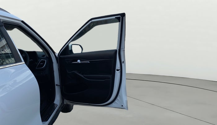 2021 KIA SELTOS HTK PLUS 1.5, Petrol, Manual, 2,323 km, RHS Front Door