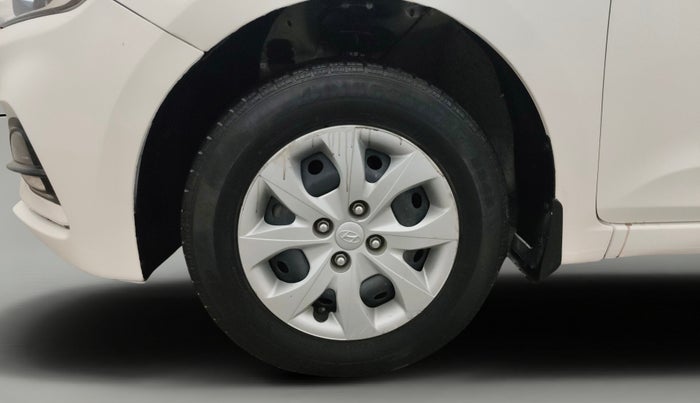 2019 Hyundai Elite i20 MAGNA PLUS 1.2, Petrol, Manual, 40,893 km, Left Front Wheel