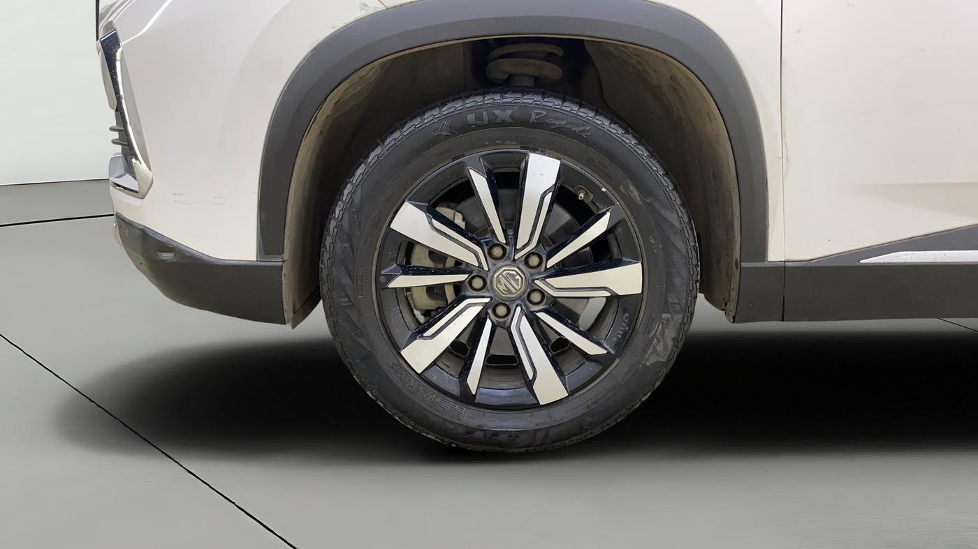 2020 MG HECTOR SMART 1.5 DCT PETROL, Petrol, Automatic, 50,644 km, Left Front Wheel