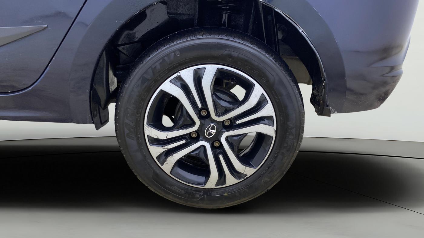 2022 Tata TIGOR XZ PLUS CNG LEATHERETTE PACK, CNG, Manual, 95,622 km, Left Rear Wheel