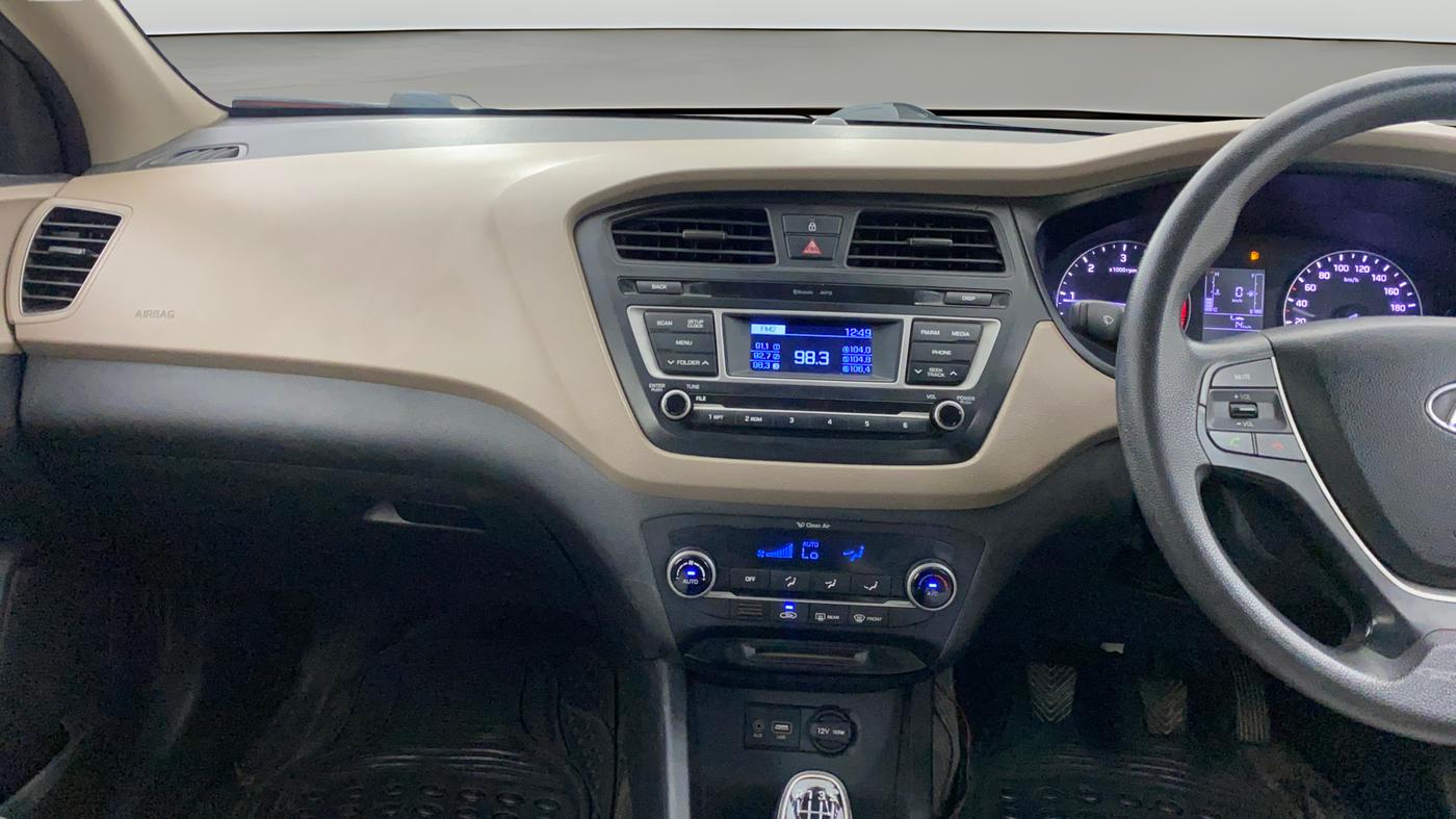 2016 Hyundai Elite i20 SPORTZ 1.4 CRDI, Diesel, Manual, 73,134 km, Air Conditioner
