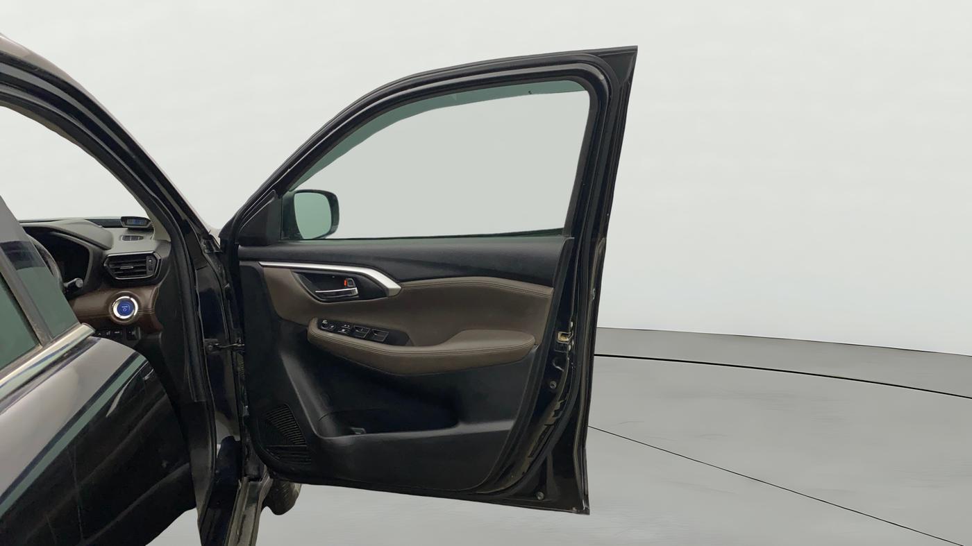 2023 Toyota URBAN CRUISER HYRYDER G HYBRID, Hybrid, Automatic, 55,187 km, RHS Front Door