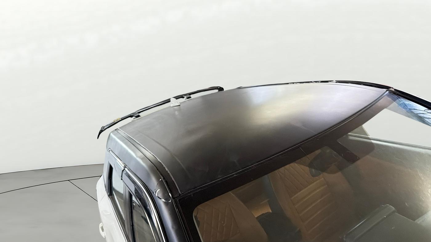 2023 Maruti BREZZA LXI SMART HYBRID, Petrol, Manual, 41,844 km, Roof