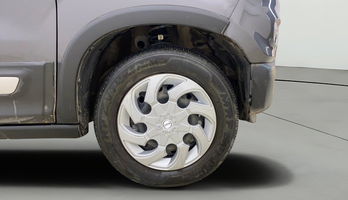 2021 Maruti S PRESSO VXI, Petrol, Manual, 28,129 km, Right Front Wheel