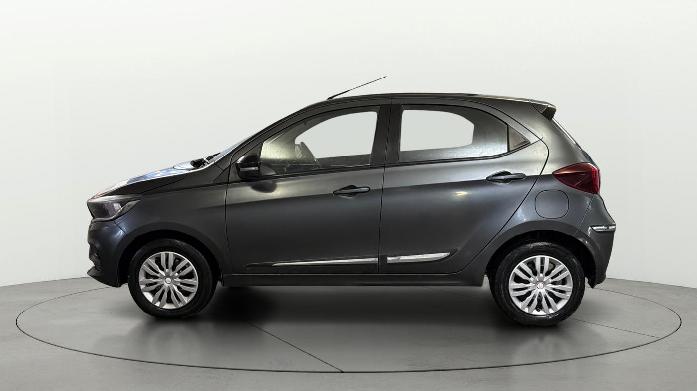 2023 Tata Tiago XT PETROL, Petrol, Manual, 50,617 km, Left Side