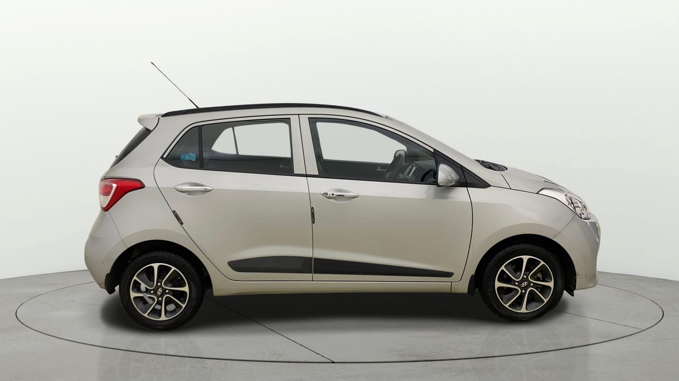 2017 Hyundai Grand i10 ASTA 1.2 KAPPA VTVT, Petrol, Manual, 5,943 km, Right Side View