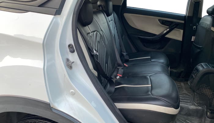 2024 Tata NEXON PURE 1.5 DIESEL, Diesel, Manual, 84,191 km, Right Side Rear Door Cabin