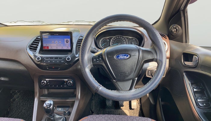 2019 Ford FREESTYLE TITANIUM 1.2 PETROL, CNG, Manual, 83,938 km, Steering Wheel Close Up
