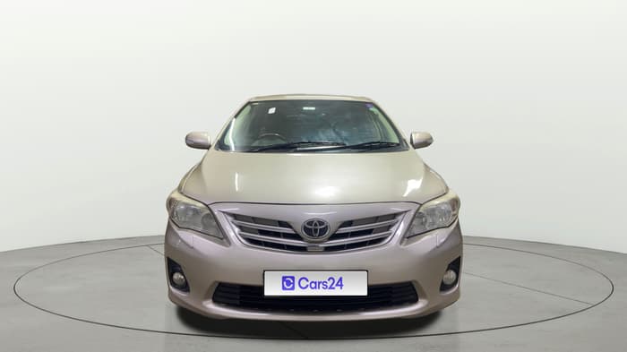 2013 Toyota Corolla Altis GL PETROL, CNG, Manual, 1,07,022 km, Front
