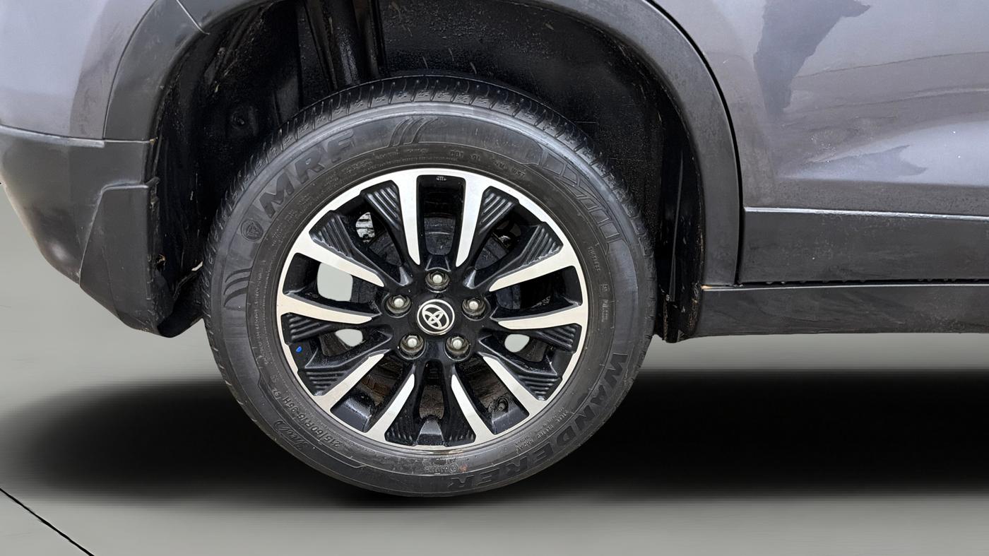 2022 Toyota URBAN CRUISER PREMIUM GRADE AT, Petrol, Automatic, 89,060 km, Right Rear Wheel