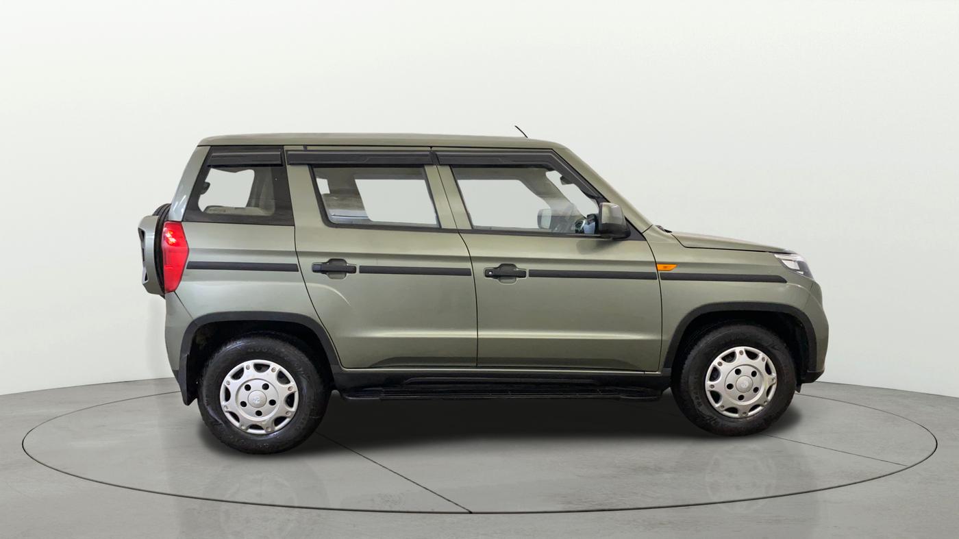 2024 Mahindra BOLERO NEO N 8, Diesel, Manual, 32,646 km, Right Side View