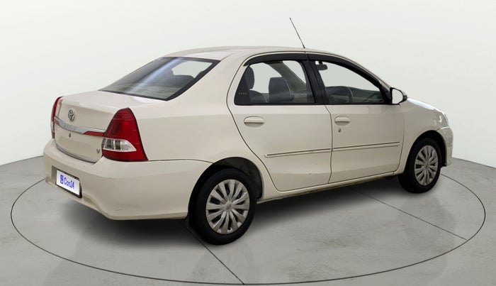 2018 Toyota Etios V PLATINUM, Petrol, Manual, 60,242 km, Right Back Diagonal