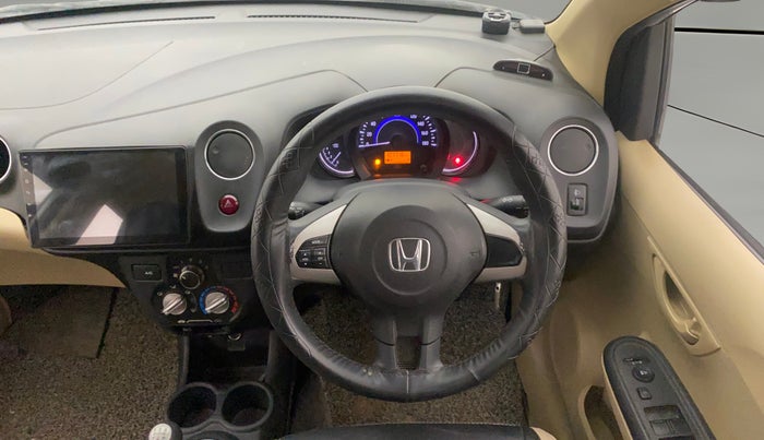 2015 Honda Amaze 1.2L I-VTEC S, Petrol, Manual, 1,07,704 km, Steering Wheel Close Up