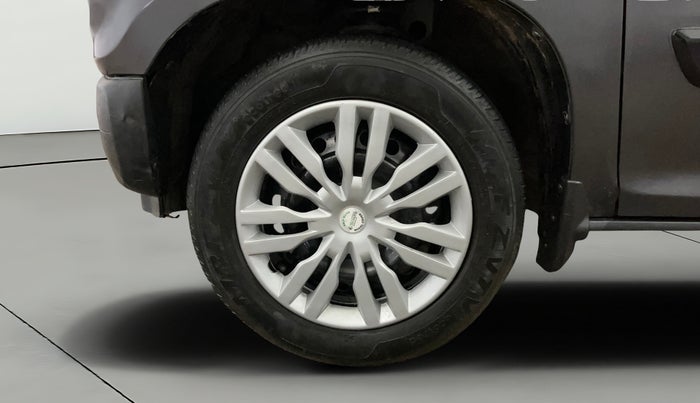 2022 Maruti S PRESSO VXI CNG, CNG, Manual, 14,594 km, Left Front Wheel