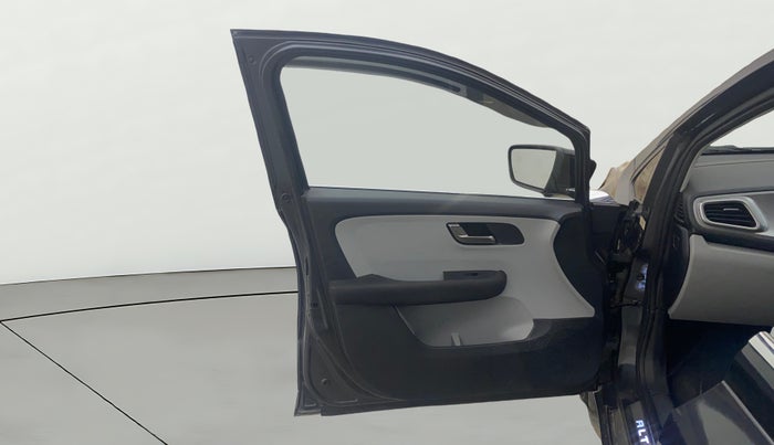 2020 Tata ALTROZ XZ PETROL, Petrol, Manual, 22,214 km, LHS Front Door