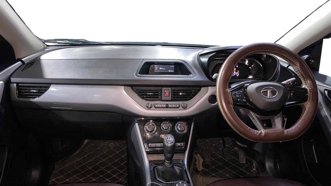 2021 Tata NEXON XM PLUS SUNROOF PETROL, Petrol, Manual, 41,180 km, Dashboard
