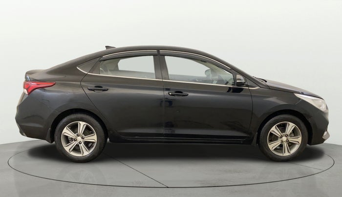 2018 Hyundai Verna 1.6 VTVT SX, Petrol, Manual, 84,701 km, Right Side View