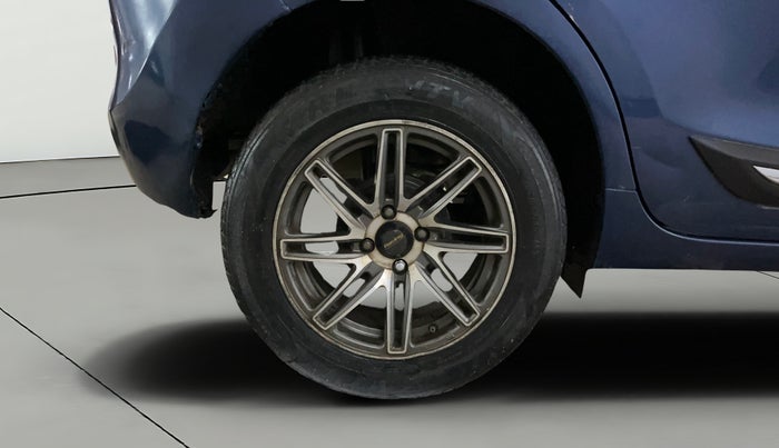 2018 Maruti Baleno DELTA PETROL 1.2, Petrol, Manual, 52,863 km, Right Rear Wheel